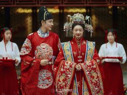 -第一夫人婚纱摄影(南京店)