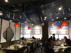 大堂-尚尚仙·酸汤猪手·猪肚鸡火锅(华联万柳购物中心店)