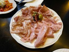 精选意大利火腿拼盘配油醋腌蔬菜-Fiume福弥意大利餐厅