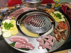 -哈哈碳都·牛肋条无限自助烤肉(宝龙店)