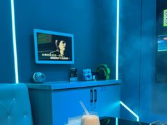 -唯爱KTV聚会餐厅(仙林东城汇店)