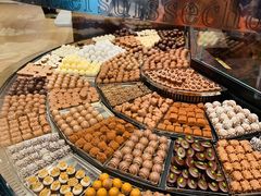 -Laderach 莱德拉(上海环贸iapm店)