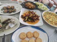 -红月湾海鲜饭店•沙滩海景(双月湾店)