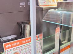 -盒马鲜生(首义店)