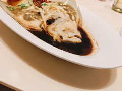 清蒸多宝鱼-红樱桃·欢乐餐厅(太原里店)