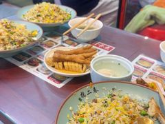 -扬二春炒饭(国庆路总店)