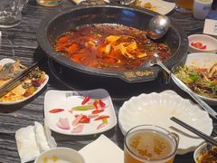 -老船舫·现做活鲜鱼馆(东郊记忆店)