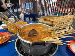 -马路边边麻辣烫联盟路店