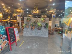 -花溪雨·森林餐厅(石基店)