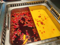 飘香麻辣和金汤花胶鸳鸯锅-大隐·成都火锅Bistro(合生麒麟新天地店)