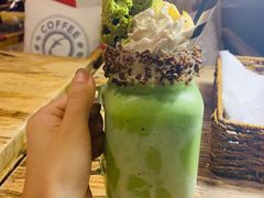 抹茶变态奶昔-咖梦餐厅 COMENG RESTAURANT