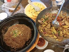 -富正毅三下锅·湘西韵味(天门山索道店)
