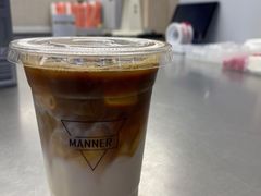 燕麦拿铁-Manner Coffee(IFS一楼店)