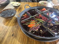 -正南齊北重庆老火锅(光华村直营店)