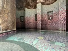 -裕龙汤泉