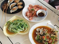 -覃记海鲜美食餐厅