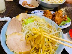 -拉面莊夢語＆中华料理八椿