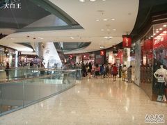 -东荟城名店仓