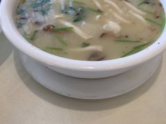 -沪华海鲜大酒楼(南汇店)
