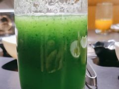-钱小奴海鲜自助黑金店(杭州滨江龙湖店)