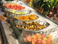 -金滏山·烤肉海鲜火锅自助(襄阳万达店)