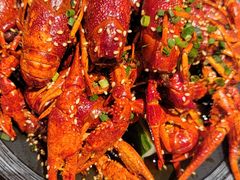 -肥肥虾庄·金牌油焖大虾(杨园滨江时代walk店)