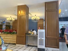 -鹏城人家海鲜酒家·23年老字号(较场尾店)