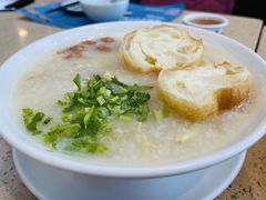 荔湾艇仔粥-点都德(春熙路群光广场店)
