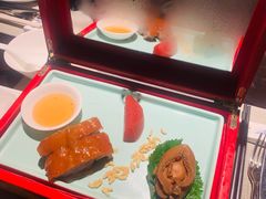 -江上荟·创意中国菜(绿地缤纷城店)