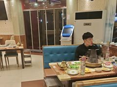 -清真·马家火锅美食城(镇江北路店)