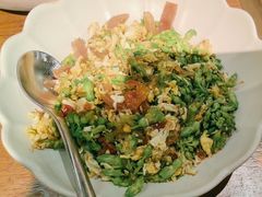 -Kub Kao Kub Pla (Terminal21)