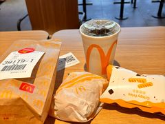 -奎屯友好时尚购物中心