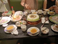 -得意咚瓜·顺德鱼生·冬瓜火锅(深圳首店)