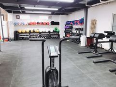 -CrossFit MET综合体能训练馆(朝阳路店)