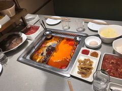 -海底捞火锅(关山保利店)