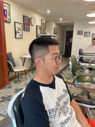 -韦恩先生Barbershop英式男士理发馆