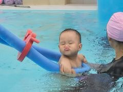 -龙格亲子游泳·水育早教运动中心(绿宝中心)