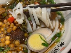 原汤牛肉米粉-湘人龙记老长沙米粉(鸟巢店)