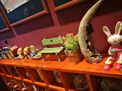 -小草屋轰趴馆别墅派对新场团建家庭聚会