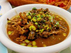 -山明水秀大饭店