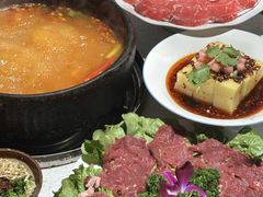 -贵府酸汤牛肉火锅·贵州老字号(飞山街店)