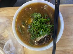 -胡仕光陵水酸粉