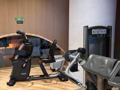 -涨巢·潮玩水疗局