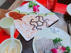 -大龙辣火锅·龙虾·烧烤(湖滨新天地店)