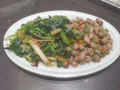 -山河屯铁锅炖鲜鹅·东北菜(开发区一店)