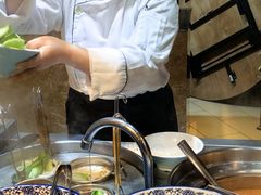 -厦门希尔顿逸林酒店·圆聚自助餐厅(五缘湾店)
