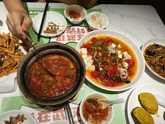 -鑫小城故事·藕汤·家常菜(台北一路总店)