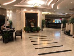 -御花园·粤菜·海鲜火锅(中山公园店)