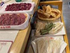 -浪里寻·臻牛养生牛肉火锅(方圆荟店)