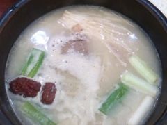 -神仙雪浓汤(明洞店)